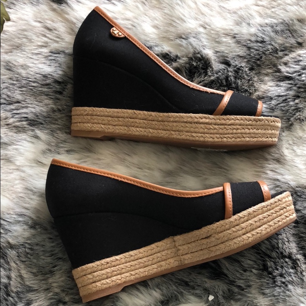 Tory Burch Majorca Peep Toe Canvas Wedge Black/Tan - Picture 8 of 8